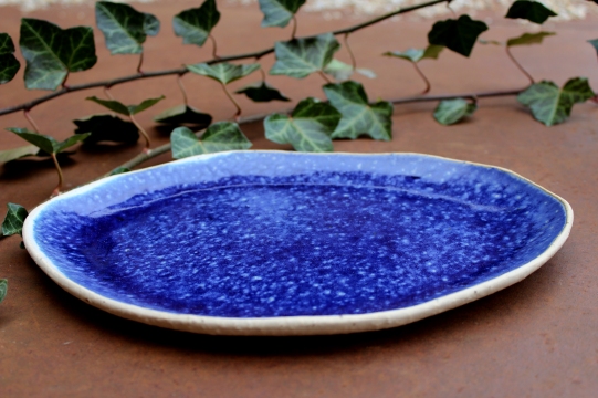 River blue plate